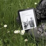 Tolino mit Coverbild von Franz Hohler "Spaziergänge"