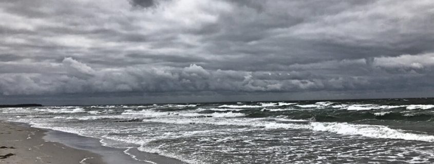 Stürmische See am Strand von Vitte (Hiddensee) - Die Farben der Ostsee