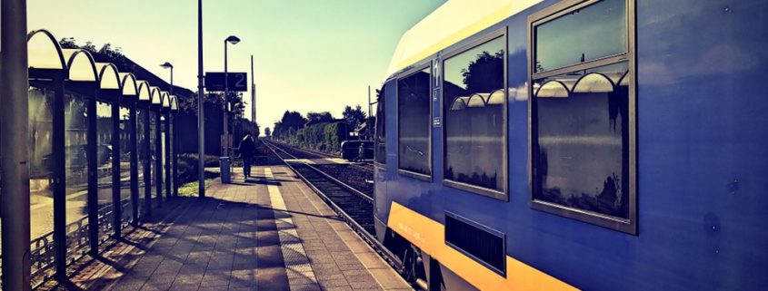 NordWestBahn im Bahnhof